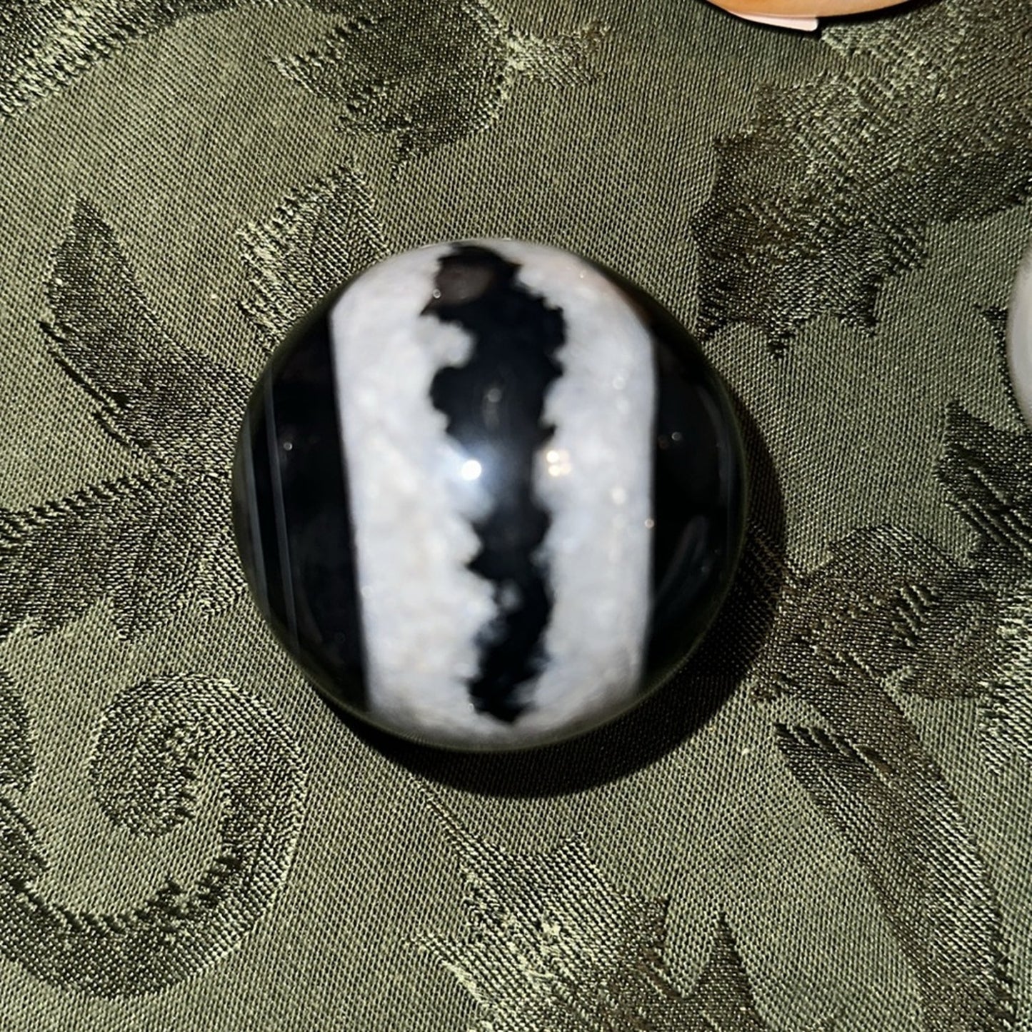 Quartz and Black Onyx/Agate “Figure 8” Sphere 56 MM - BLAGFG8-001