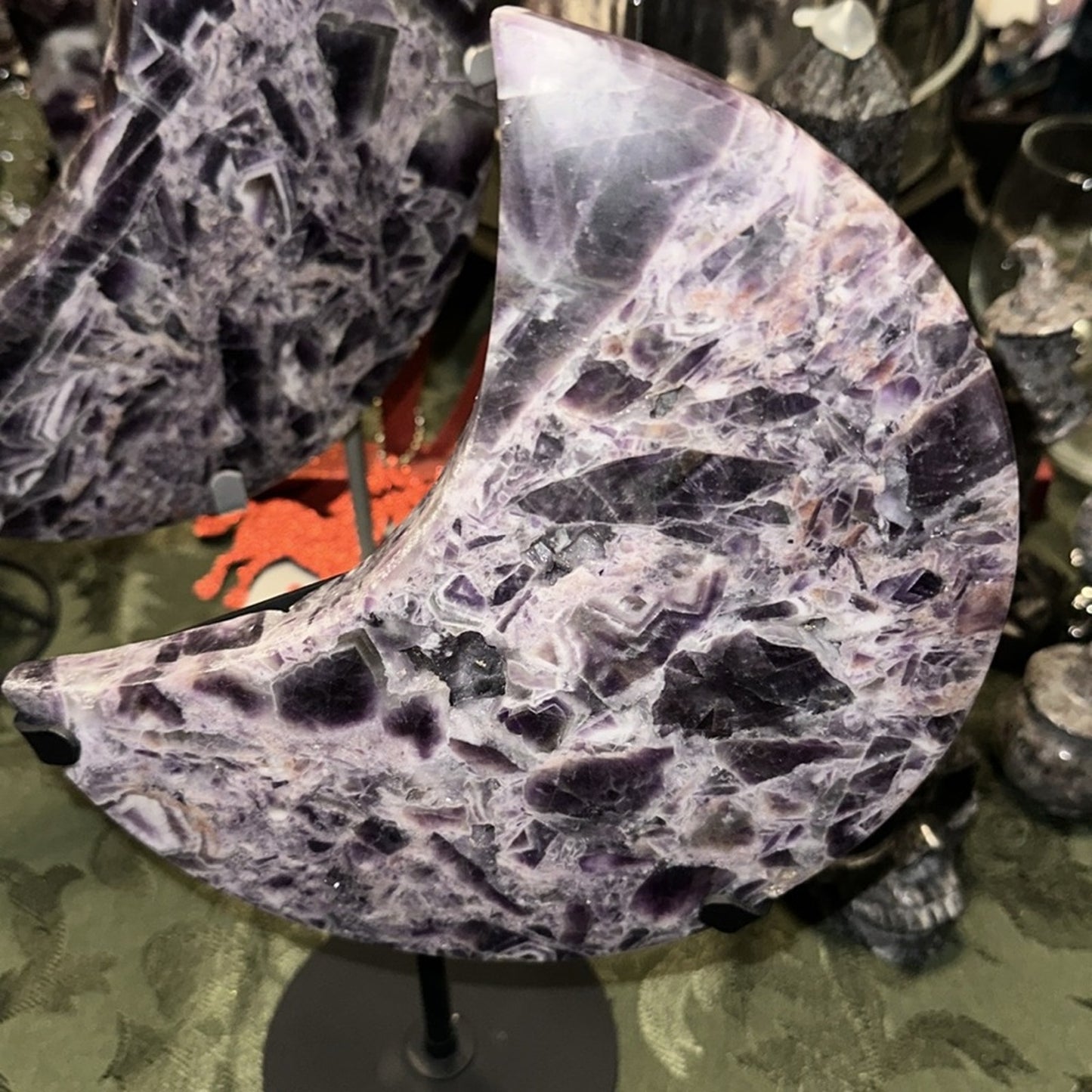 Chevron Dream Amethyst Crescent Moon plate - CHAMYMOON-MED 121.74MM 1092g
