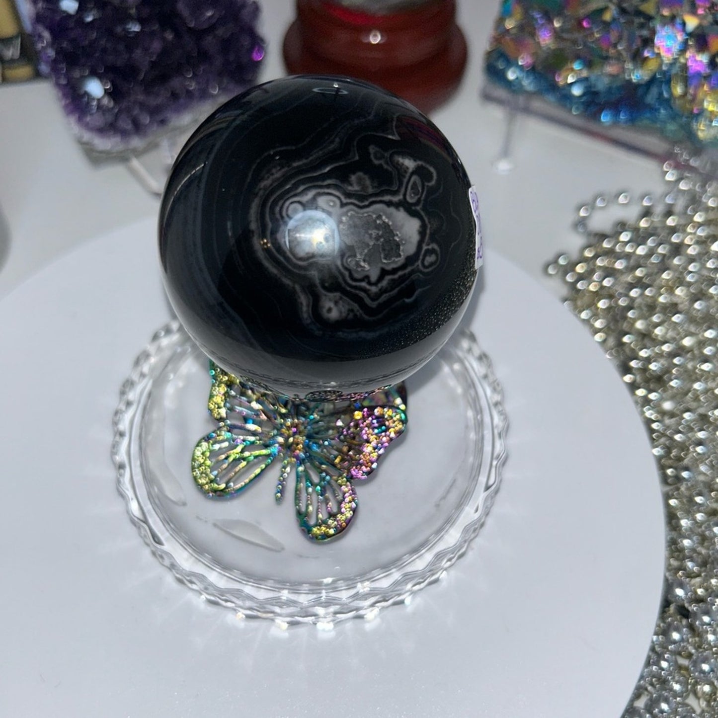 Quartz and Black Onyx/Agate “Figure 8” Sphere 56 MM - BLAGFG8-001