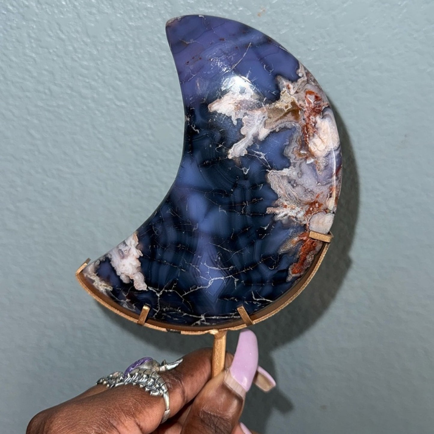 Blue Flower Agate Crescent moon and Stand - BLUEFLWTAGTMOON-002