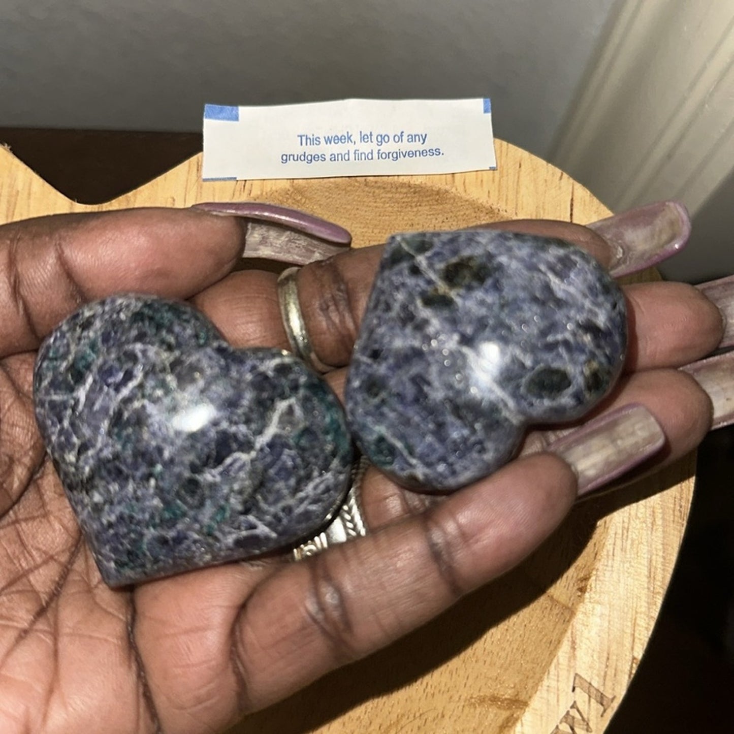 Iolite & Emerald Heart Palm stone set (2)- IOLITEEMRLDPLM-001