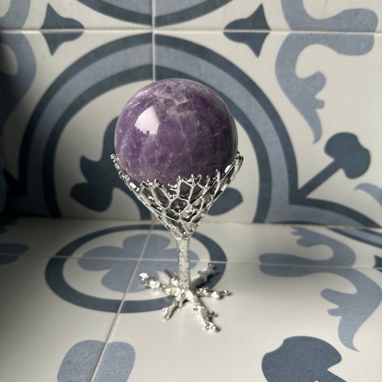 Bird Nest Sphere Holder Stand - Silver Color