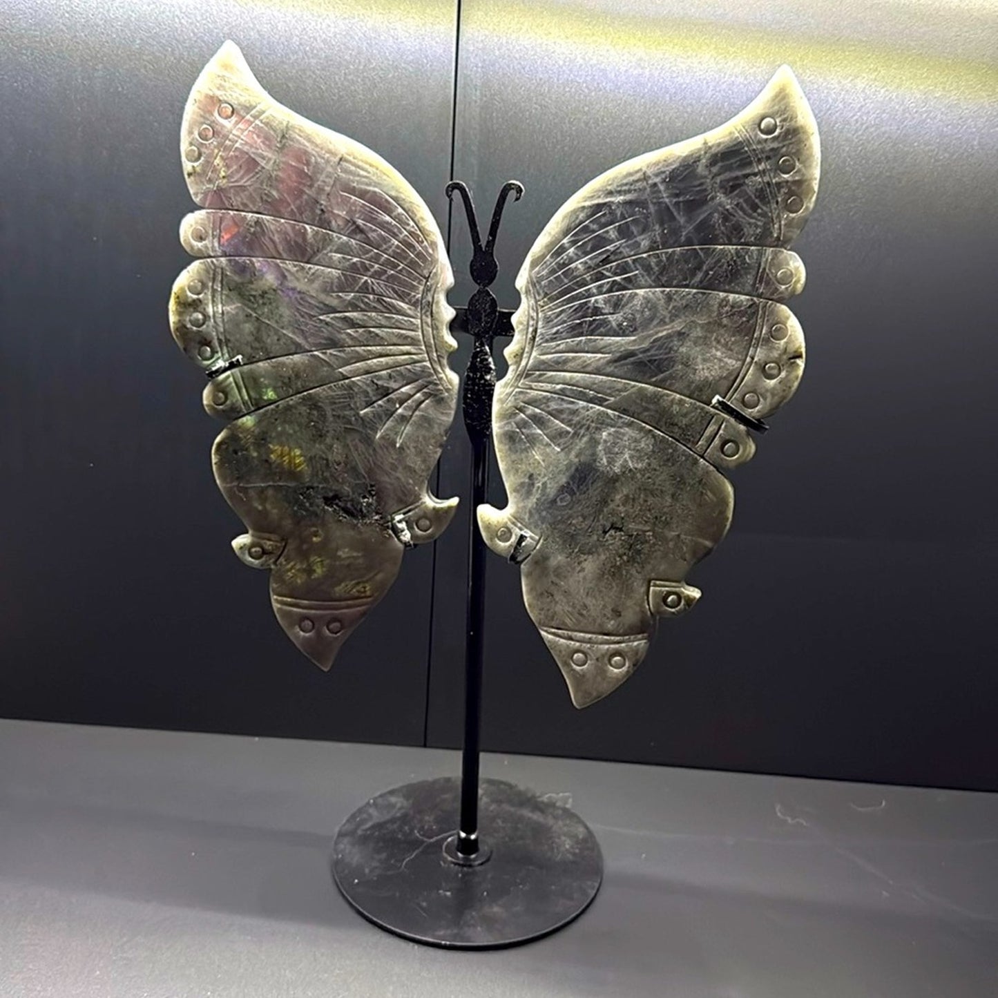 Labradorite with purple flash Butterfly with stand 🦋FREE SHIPPING 🌹🌹